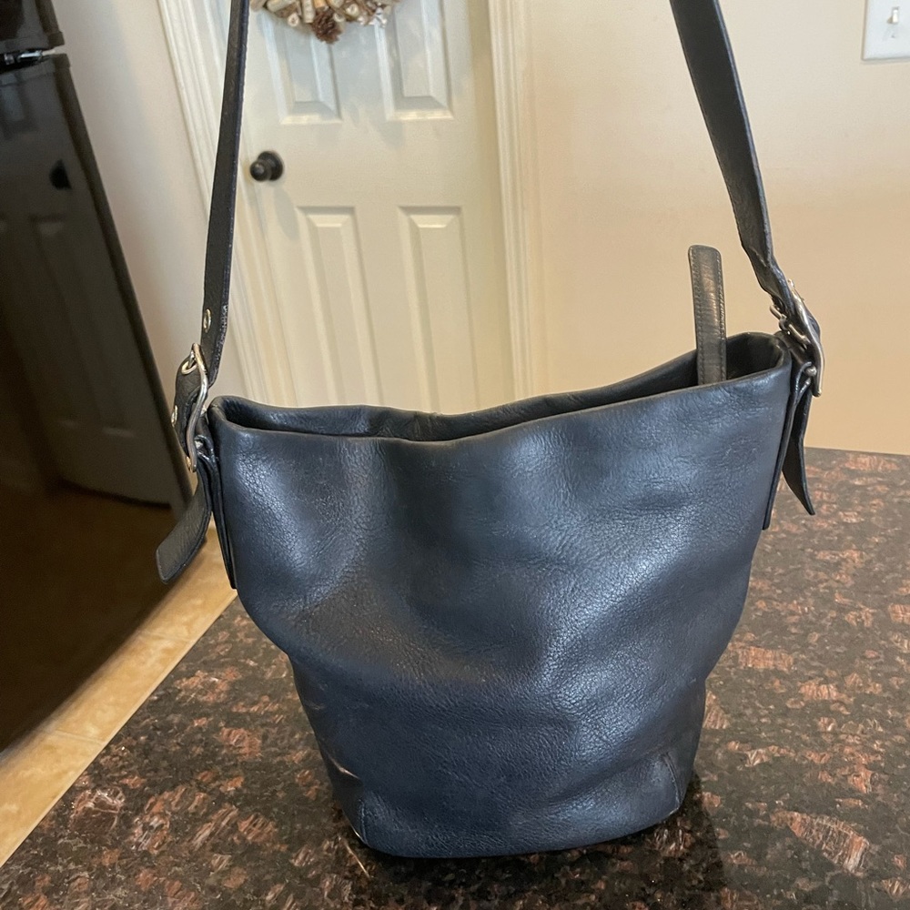 Women’s Coach Black Leather Bucket Shoulder Bag